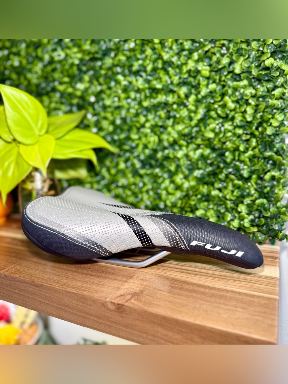 Fuji Velo Bicycle Seat / Saddle